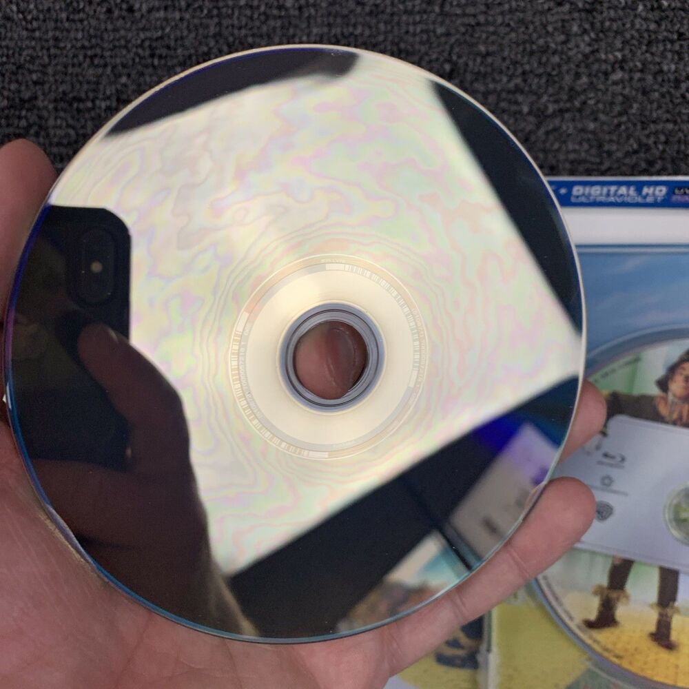 The Wizard of Oz 3D Blu-ray 2-Disc Set 75th Anniversary Steelbook - Picture 4 of 5